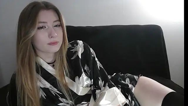 ErikaShyy webcam