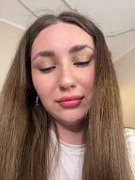 KiraBarlows webcam