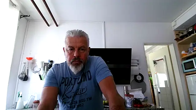 Berg_Boy live cam on StripChat