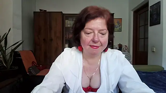 Violet_Pulse live cam on StripChat