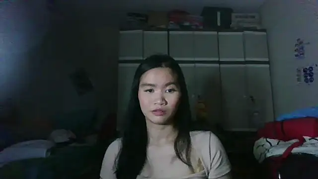 LilianStratakos webcam