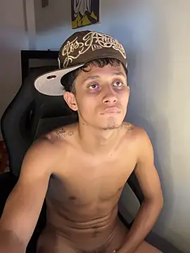 Ryan_latin webcam