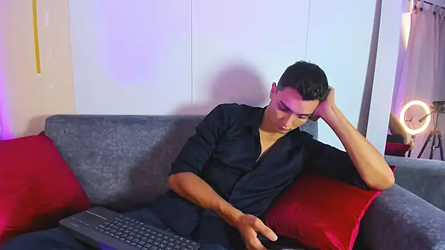 andrewevans46 webcam