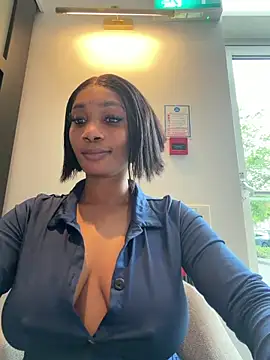 ___Nessa webcam