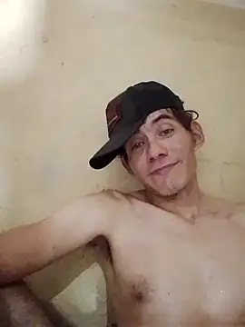 Cloud0nMycock live cam on StripChat