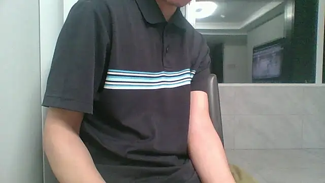 nole_china7 (Ask my age) - talk / fun / cum