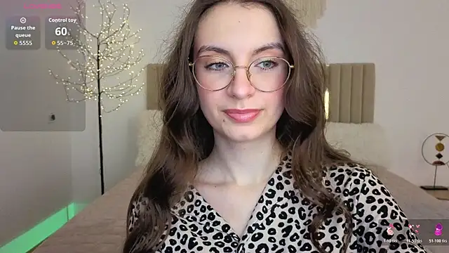 Real_cutie1 webcam