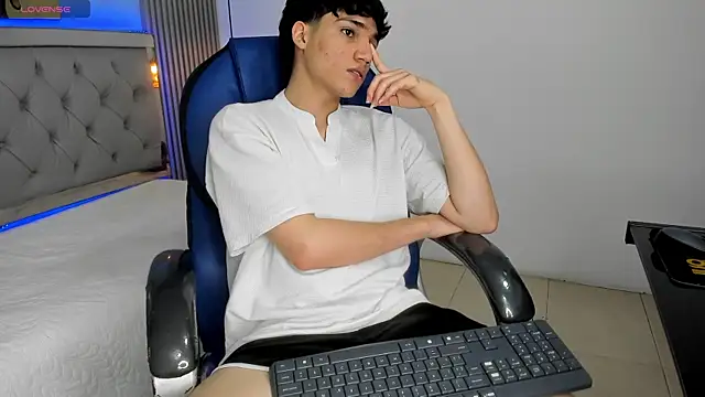 SamBlack_ webcam