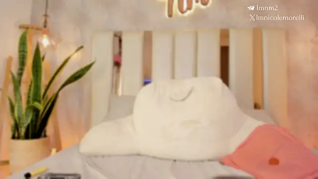 Nicolemorelli2 webcam
