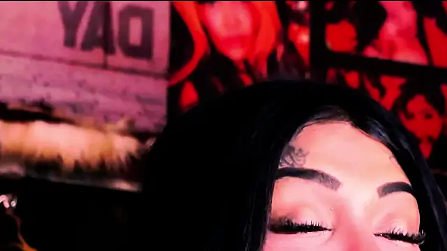 indian_dreamgirl webcam