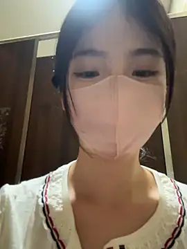 gougou13 webcam