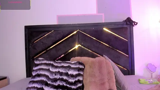 april_jones05 webcam