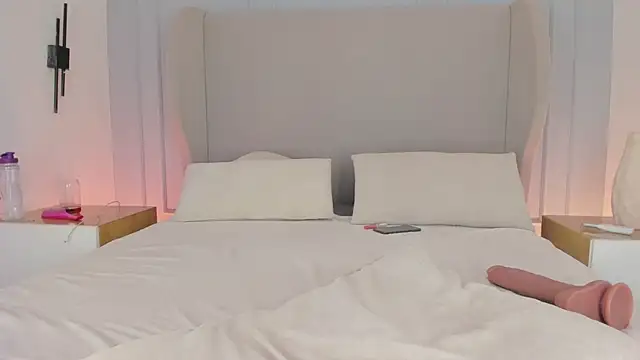 chloe_d webcam