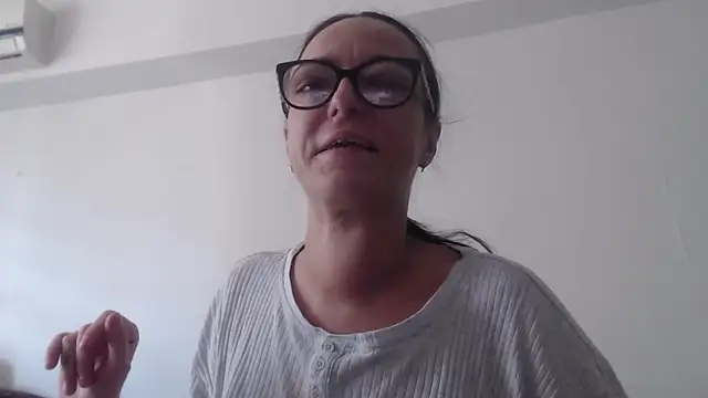 IzabelllNoir webcam