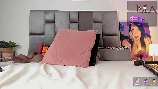 Lia_johnsonn webcam