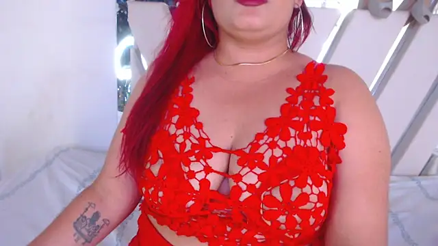 Amara_Red webcam