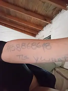 Viudanegraa webcam