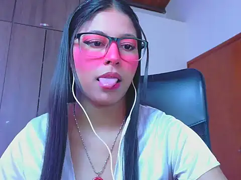 _ALLYSON18_ webcam