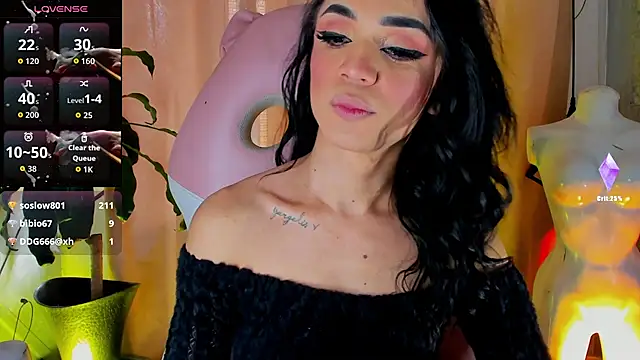 Cristal_Gem1 live cam on StripChat