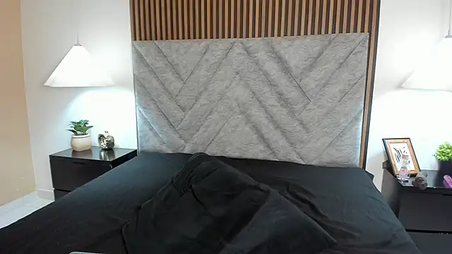 Arianaa_Cooper_ webcam