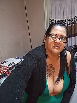 CutieNatz webcam