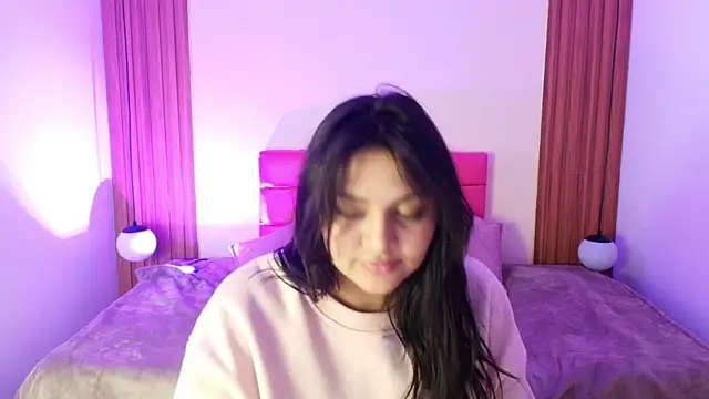 IvonneRoss_ webcam