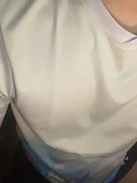 Wojiiu_ webcam