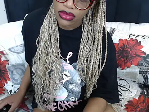 SultryDivax webcam
