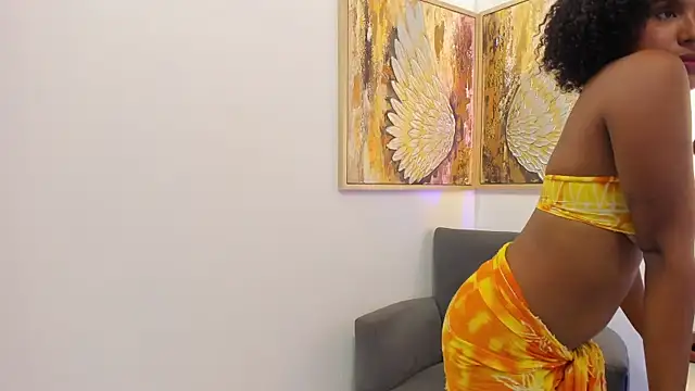 Aisha_Curl webcam