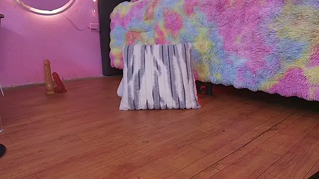 Foxy_Megan webcam