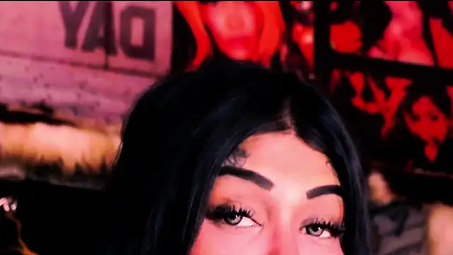 indian_dreamgirl webcam