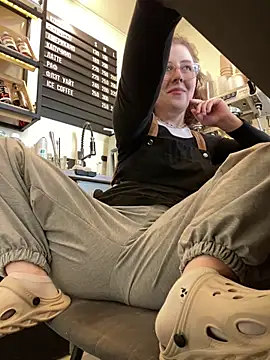 cinnabon_ webcam