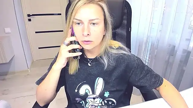 AlexiaDarren webcam