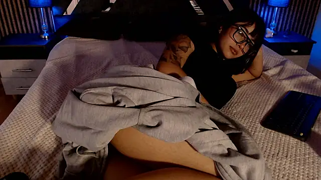 Amy_channel webcam