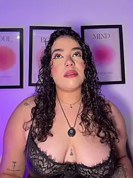 krisstenSantos webcam