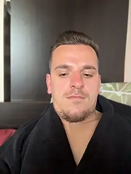 Huge_cock22cm