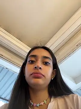leilani_X webcam