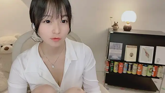 Onechestnut webcam