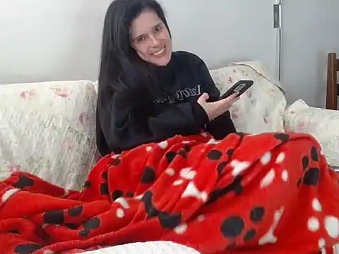 NinaMendes