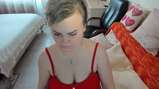 MildMature webcam