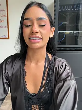 ChloeMoon9 webcam