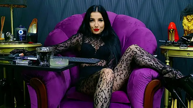 VivianReeve webcam