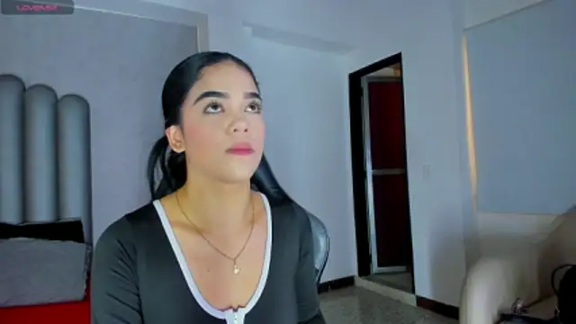 Luna__02 webcam