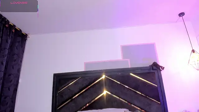 april_jones05 webcam