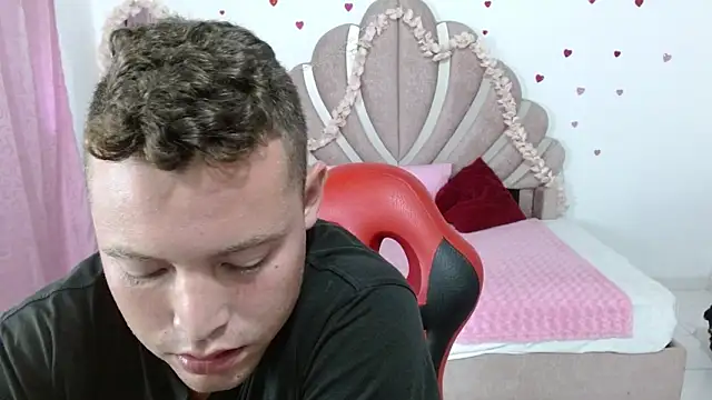 sven_fox723 webcam