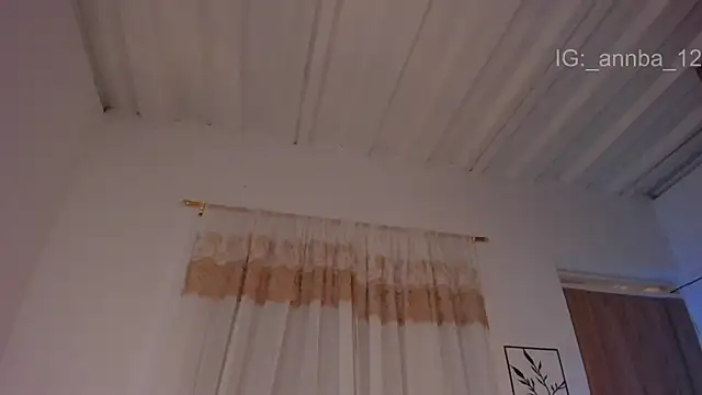 annie_barozzi webcam