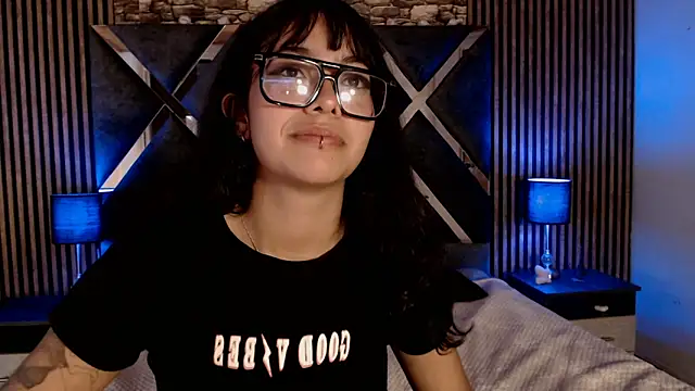 Amy_channel webcam