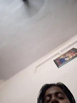 Shubuu__x webcam