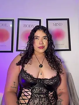 krisstenSantos webcam