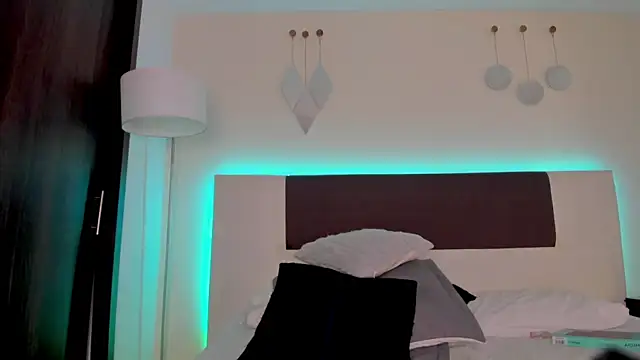 Sky_Loren webcam